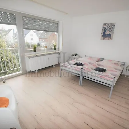 Ferien- /monteurwohnung In *